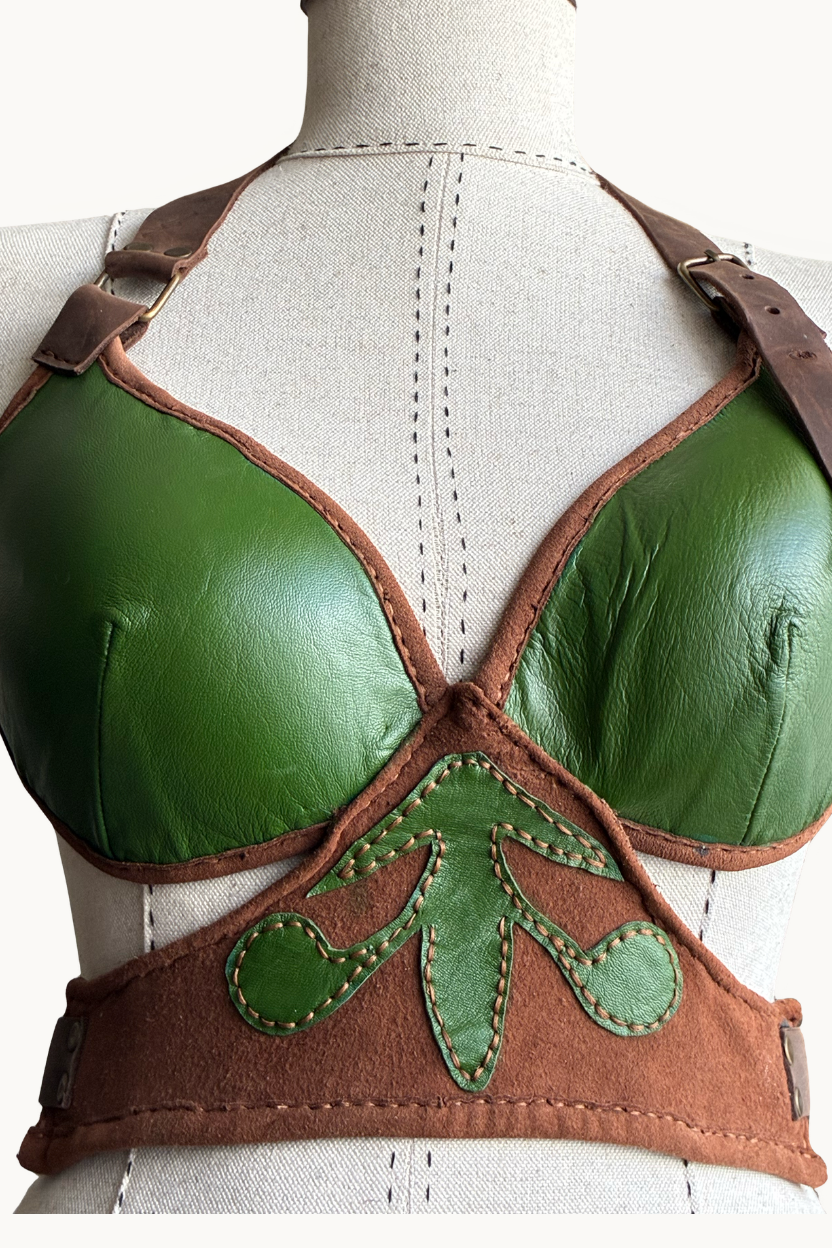 Yaprak Aplikeli El Yapımı Yeşil Deri Bralet Koşum Takımı