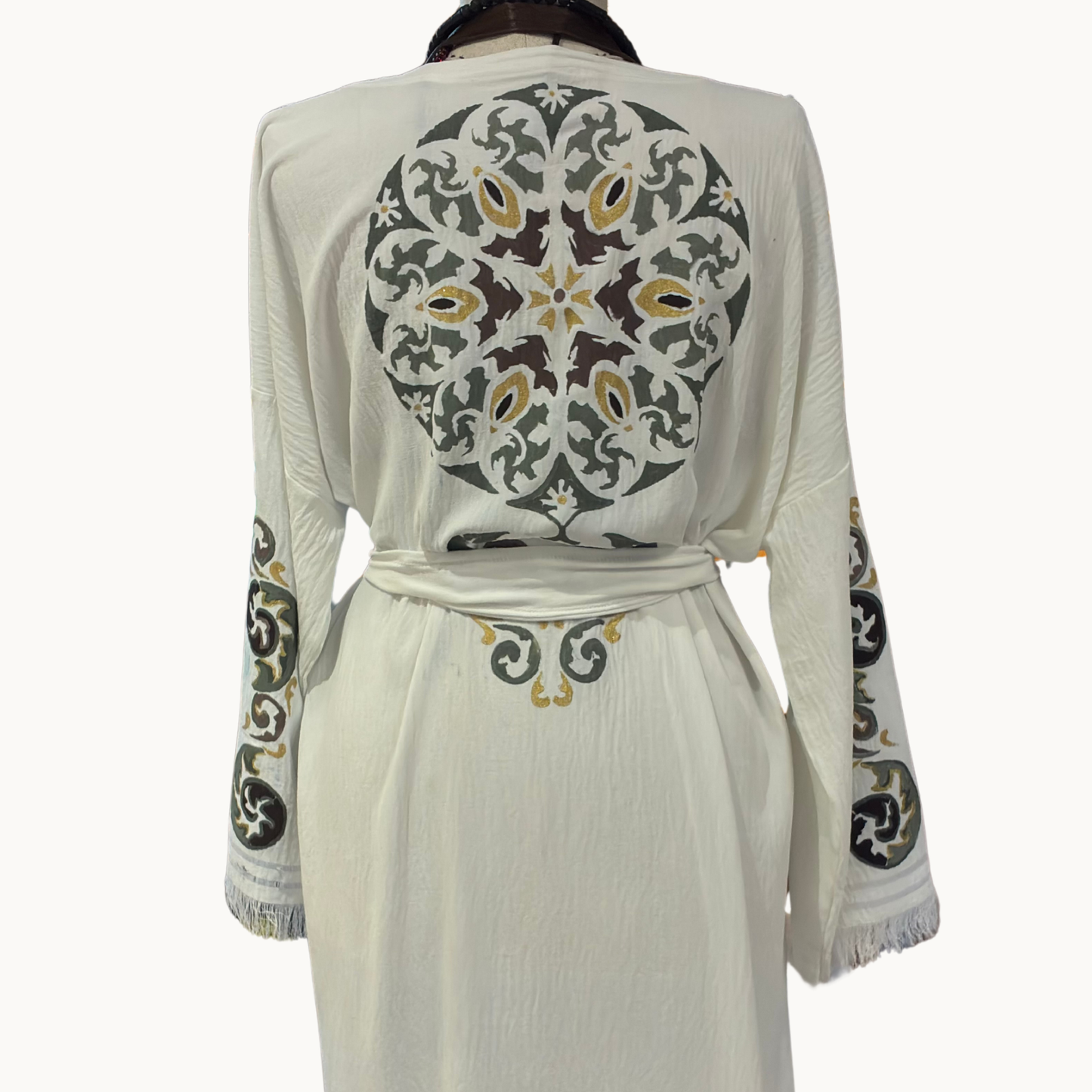 Handcrafted White Aerobin Kimono with Hand-Painted Motifs